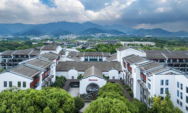 Sheraton Grand Hangzhou Wetland Park Resort