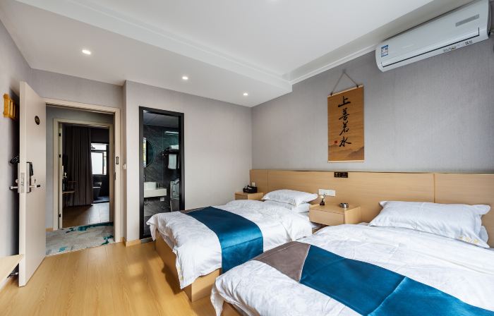 Dafang Qing Yunju Hotel