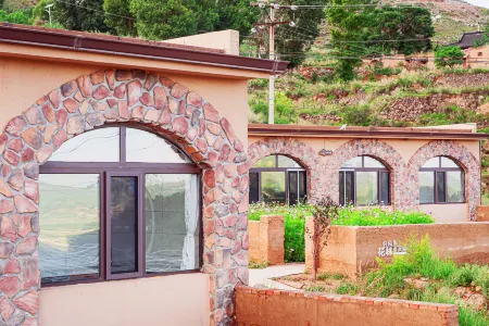 Huaxian Valley Homestay