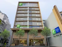 Holiday Inn Express & Suites BANGKOK CENTRAL PIER by IHG Hotels near Oriental Pier
