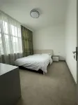 Yuet Lake Hotel