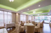 TOWO Shangpin Hotel (Nanchang Railway Station Normal University Qingshan Lake Campus Branch) Hotels in Nanchang