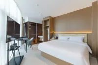 Lu'an Ginkgo Leaf Select Hotel (Wanda Plaza)
