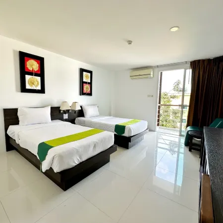 Twin Hotel