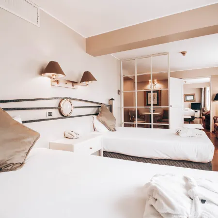 Suites del Bosque Hotel