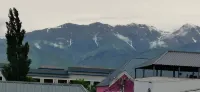 Nalati Xiangfengju Inn