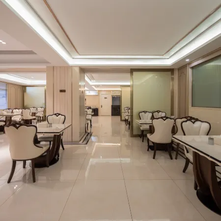 Lancang Shengshi Hotel