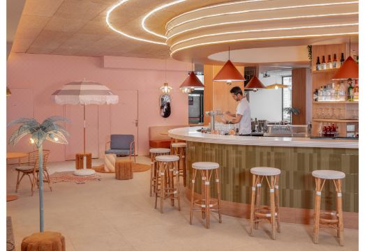 호텔 아포지아 니스