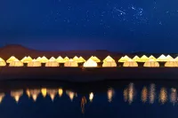 Zhongwei Shapo Tou Desert Wilderness Desert Stargazing Inn Hotellit kohteessa 