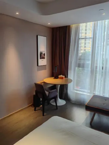 yahang hotel Отели рядом с Аэропорт Цзянбэй