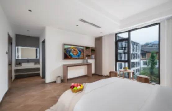 Rainforest Pavilion Homestay (Libo Xiaoqikong Scenic Area Dongmen Branch)