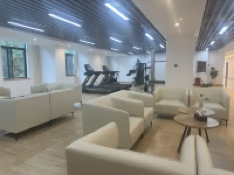 Luoping Oriental Garden Hotel فنادق في لوى بينغ