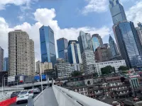 Yuxinyuan Riverview Hotel(Jiefangbei Hongya Cave)