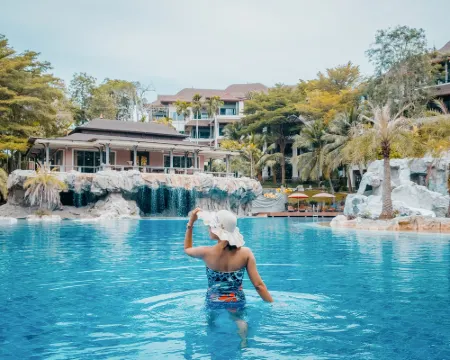 สปริงฟิลด์ วิลเลจ กอล์ฟ แอนด์ สปา โรงแรมในชะอำ