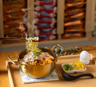 Bee House by Cosmos Creation-Taipei Main Station Отели рядом со станцией Станция Тайбэй