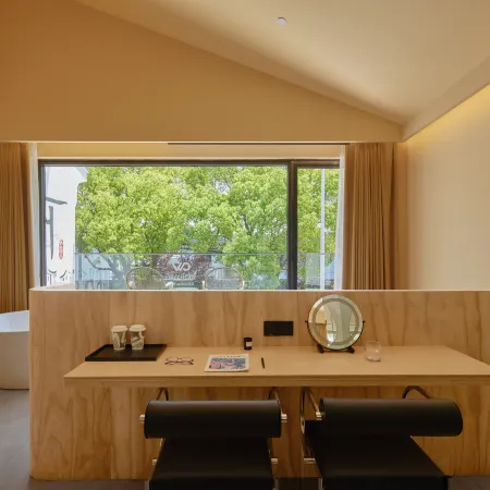 WOPAI Designer Hotel (Suzhou Guanqian Street Yangyuxiang Subway Station Branch)