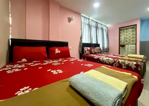 Ark Hotel Subang Hotels near Stokis Graviola Sungai Buloh, Selangor