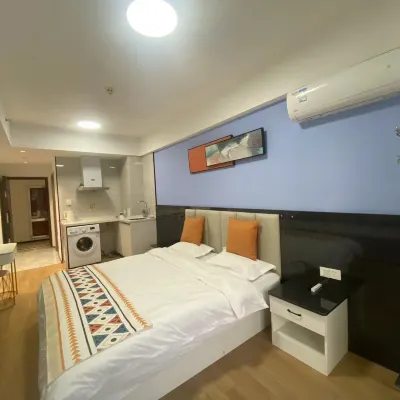 Xingyu Seaview Movie Apartment Hotels near Laishan