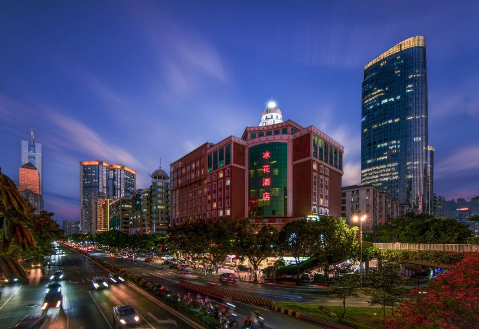hotel overview picture