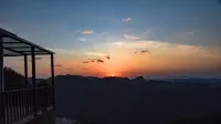 Liuzhuya Jiding Shengxianju
