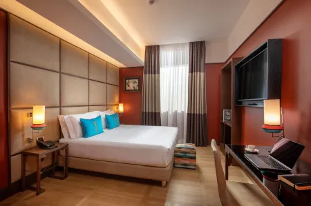 The Independent Hotel