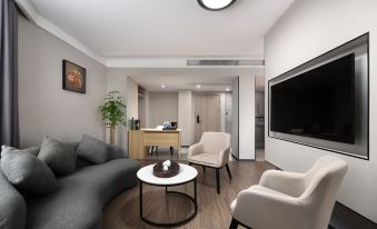 Platinum International Hotel
