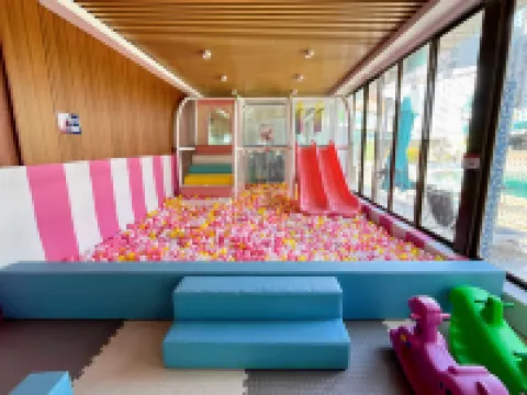 Haikou Mingguang Shengyi Hotel