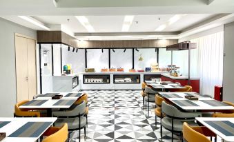 Borrman Hotel (Zhuhai Jinwan Huafa Business Center)