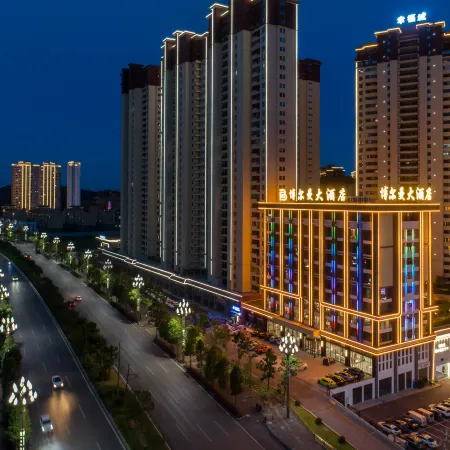 Borman Hotel