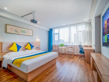 Urban 118 Chain Hotel (Liaocheng Bus Terminal Wanda Plaza Branch) Отели рядом с достопримечательностью «Liaocheng Gymnasium»