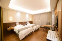 GreenTree Eastern Hotel (Rizhao High Speed Railway Station)