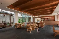Daishui Blue Lake View Hotel (Fuxian Lake Guanglong Town) - bar
