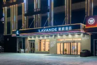 Lavande Hotel (Akesu Airport Xinjiang Institute of Technology)