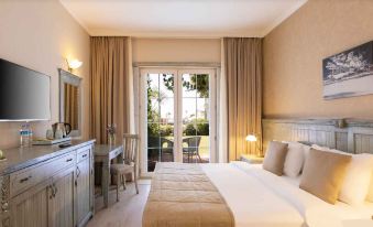 Kairaba Alacati Beach Resort