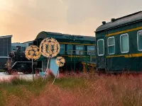 Green Train Leisurely Time Hotels near Zhuyuwan Scenic Area