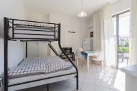5 Bnb delle Nazioni with parking,9min Airport Sea Hotels near Museo Archeologico De Palo Ungaro