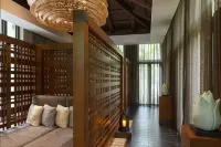 โรงแรมราฟเฟิ้ล ไหหนาน - ที่มีสปา