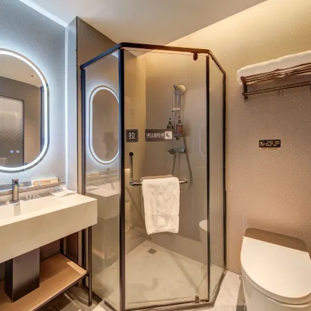 High Ting X Hotel (Zhuhai Qingyou Road Beachfront Flagship Store)