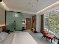 Huguan Shanhai Holiday Hotel (Bachuankou Gorge)