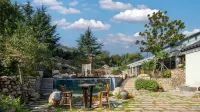 Floral Hotel·Hanyu Garden courtyard Tangquan Homestay Hotels in Qingdao