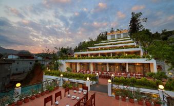 Sapa Village Hotel