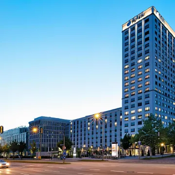 H2 Hotel München Olympiapark Hotels near Untermenzing