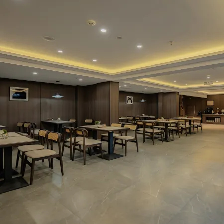 Suihua Jinhui Hotel (Beilin District Wanda Plaza Branch)