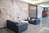 Qiongzhong Xiangyun Hotel