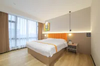 Elong ME Hotel (Jingzhou Beijing Middle Road Mega China Business Circle)