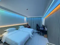 Aban E-Sports Hotel Hotel in zona Zero Kilometer Starting Point Monument
