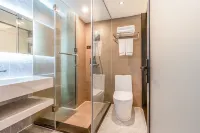 Ningming Yuelai Holiday Hotel Hotels near Rongfeng Tower