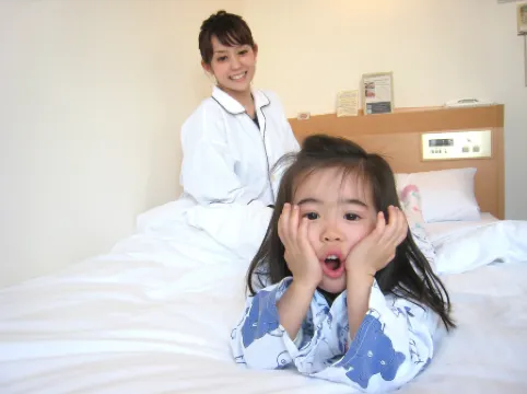 Hotel Azat Naha (in Front of Asato Staion) Отели рядом с достопримечательностью «Makishi Public Market»