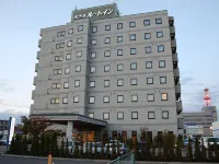 Hotel Route-Inn Fukui Owada فنادق في فوكوي