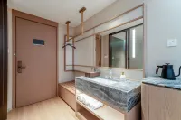 Shengzhou Ciyin Hotel